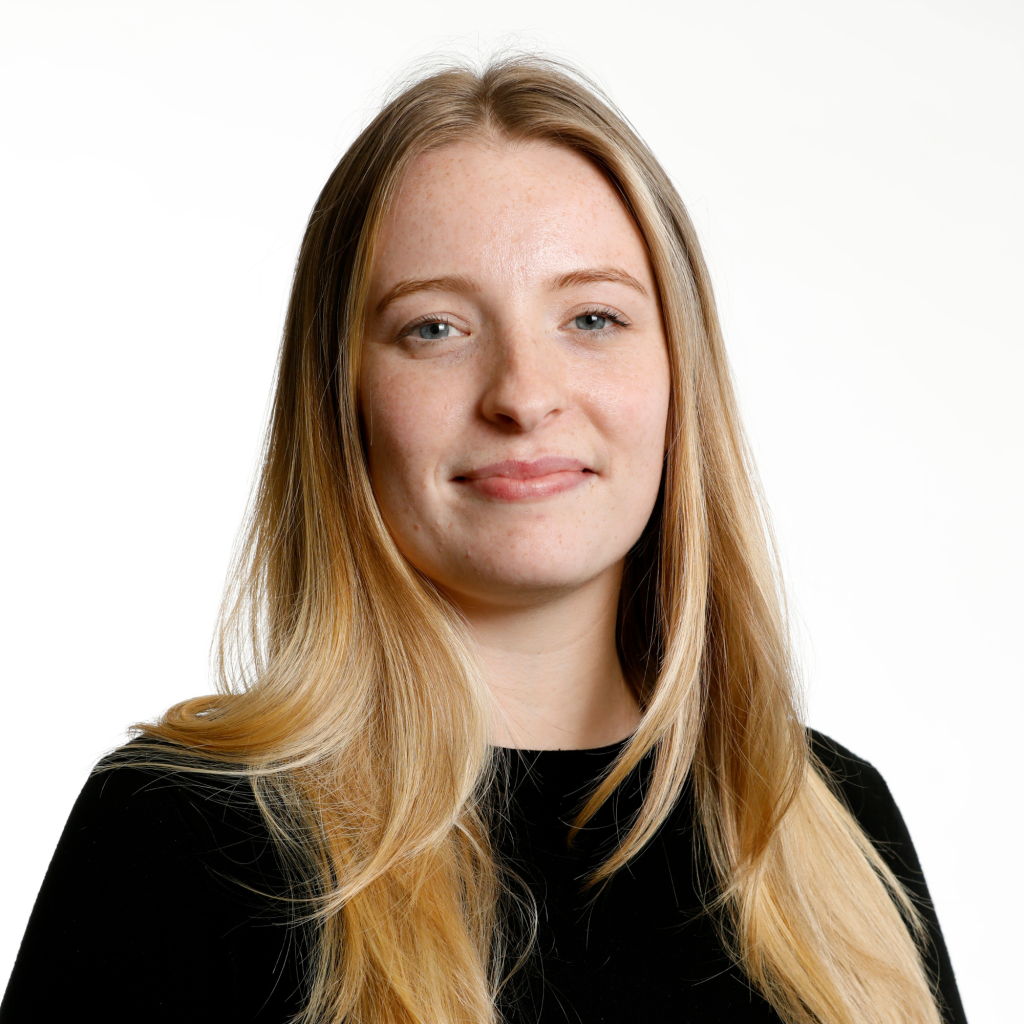 Grace's Headshot