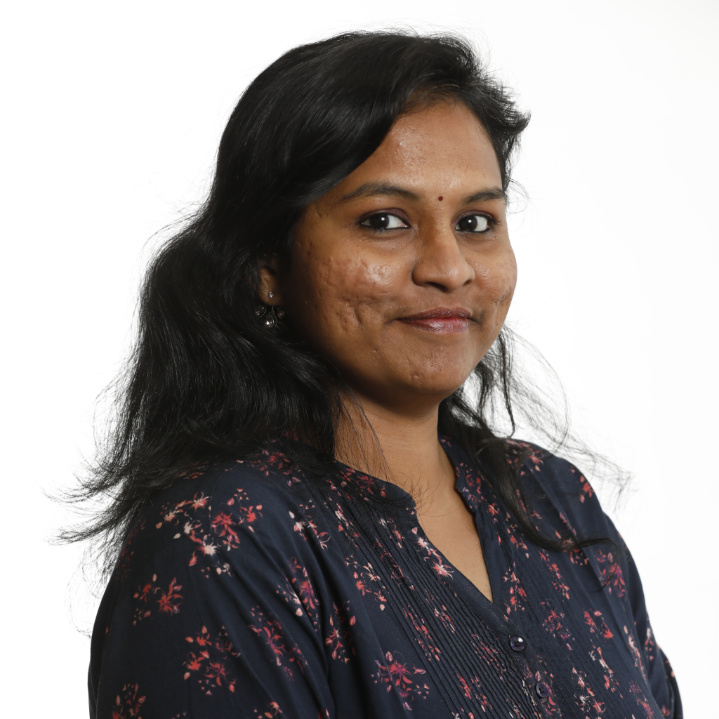 Manjula Headshot